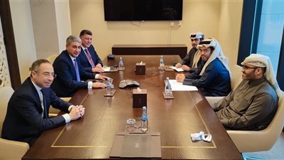 وزير السياحة والآثار يلتقي نظيره القطري لبحث تعزيز التعاون الثنائي 