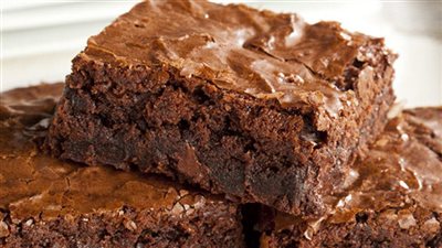 طريقة عمل البراونيز في البيت، زي الجاهز وبأقل التكاليف 