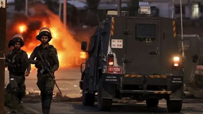 حملات مداهمة واعتقالات في الضفة، ونتنياهو يجتمع بقادة الجيش والموساد