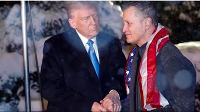  البيت الأبيض يعلن عودة السجين مارك فوجل من روسيا وترامب: قد ينهي حرب أوكرانيا