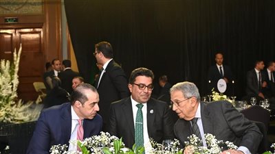 وزير الشئون النيابية: الحكومة تقف على مسافة واحدة من الأحزاب السياسية