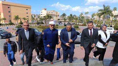 المفتي يشارك في ندوة بجامعة كفر الشيخ حول القيم الإنسانية المشتركة بين الأديان
