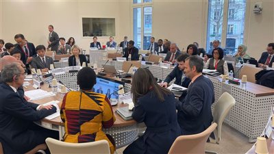 وزير الاتصالات يشارك بختام قمة 