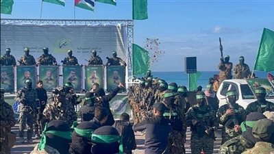 انطلاق عملية تسليم 4 أسرى إسرائيليين في النصيرات وسط غزة