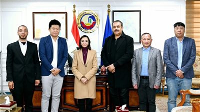 محافظ البحيرة تستقبل وفد شركة 