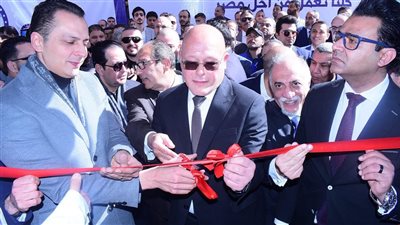 رئيس جامعة سوهاج يفتتح وحدة الجراحات التكميلية والحروق 