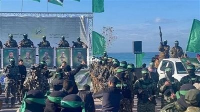 الصليب الأحمر يتسلم 3 أسرى إسرائيليين في خان يونس