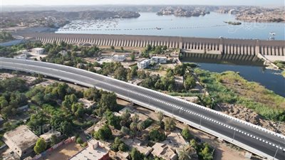 اعتماد 12 مليون جنيه لإعادة الإنارة بكوبرى بديل خزان أسوان الحر (صور)