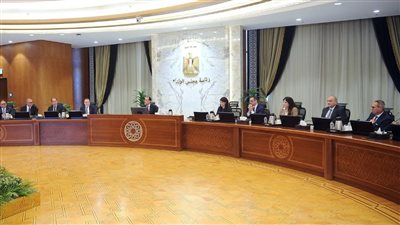 كيف تستعد الحكومة لتداعيات الأزمات العالمية؟.. اجتماع حاسم بين الماليين والاقتصاديين