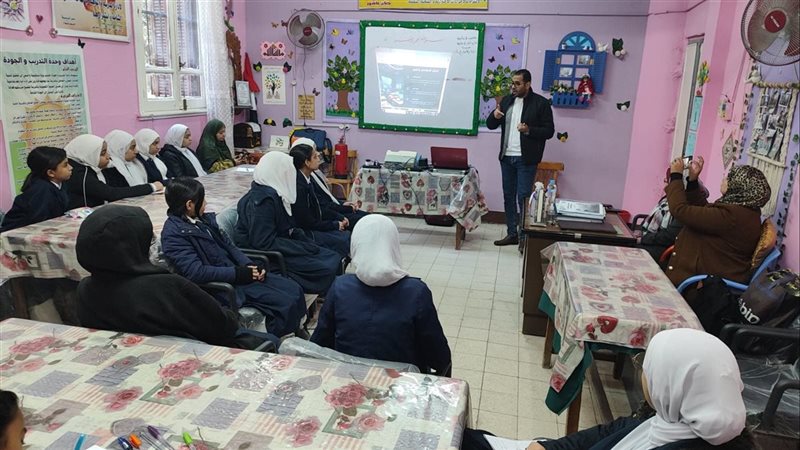 جانب من فعاليات المحاضرة،فيتو