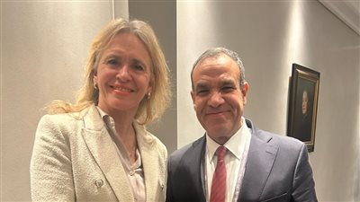 عبد العاطي يؤكد لوزيرة خارجية أيسلندا أهمية إعادة إعمار غزة في وجود الفلسطينيين 