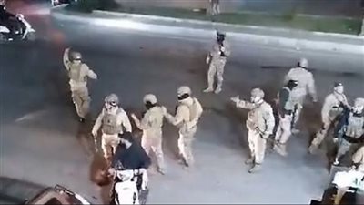 الجيش اللبناني يعيد فتح طريق مطار بيروت بعد احتجاجات عنيفة