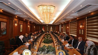 تفاصيل اجتماع المجلس الأعلى لشئون خدمة المجتمع وتنمية البيئة 