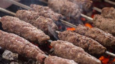 طريقة عمل الكفتة المشوية، سريعة التحضير ومغذية