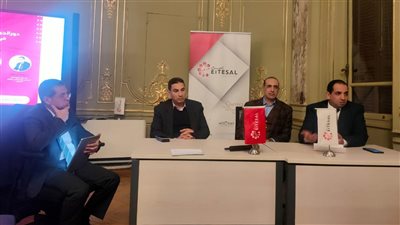 خلال لقاء مع أعضاء اتصال، مناقشة دور تنظيم الاتصالات في تنمية السوق المحلي 