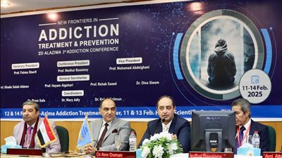 مدير صندوق مكافحة الإدمان يستعرض آليات استثمار التكنولوجيا الحديثة للوقاية من المخدرات 