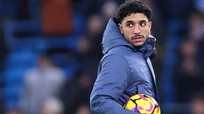 عمر مرموش يحتفظ بكرة الهاتريك بعد الفوز على نيوكاسل 