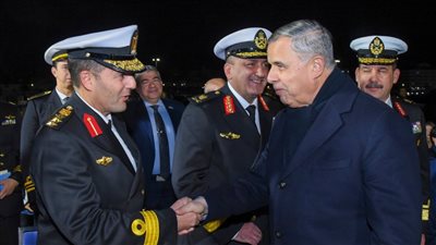 محافظ الإسكندرية يستقبل السفينة الأجمل في العالم ويشيد بالعلاقات المصرية الإيطالية