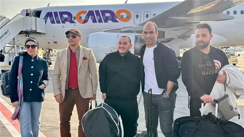 مطار القاهرة يستقبل