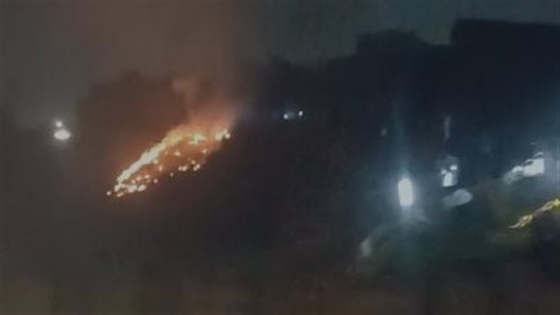 حريق بأرض فضاء، فيتو