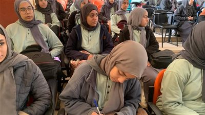 جامعة القناة تواصل حملتها التوعوية حول الإسعافات الأولية بمدارس الإسماعيلية (صور) 