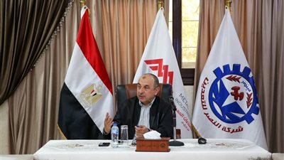 وزير قطاع الأعمال يتفقد مشروعات شركة النصر للتعدين بإدفو