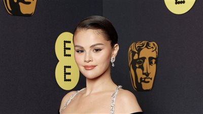 نجوم الفن يتألقون على السجادة الحمراء لحفل بافتا في نسخته الـ78 (صور)