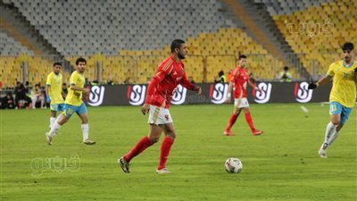 هدف ملغى وركلة جزاء ضائعة، الأهلي يتقدم على الإسماعيلي 1-0 في الشوط الأول