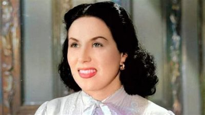 قيثارة الغناء ليلى مراد تكتب عن حياتها في ذكرى ميلادها 