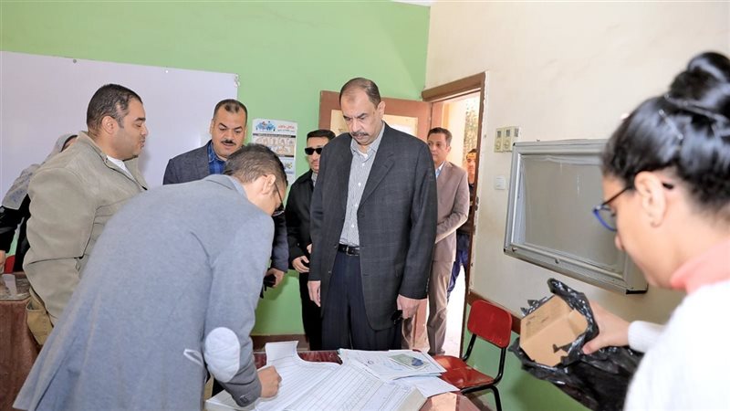 محافظ سوهاج يتفقد