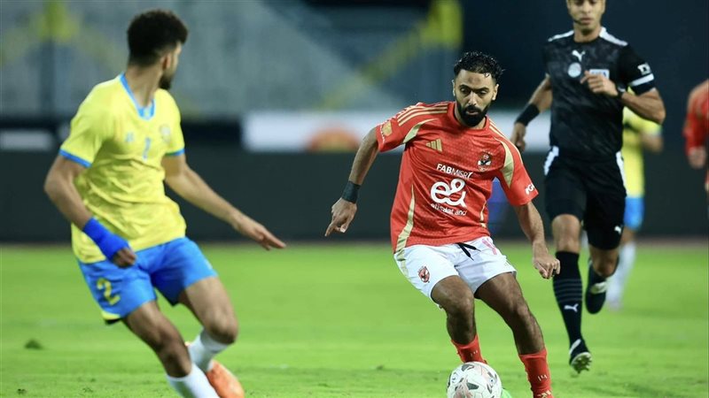 حسين الشحات لاعب