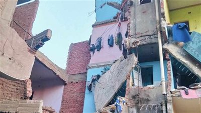 تشكيل لجنة هندسية لمعاينة العقارات المجاورة لعقار كرداسة المنهار (صور)