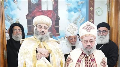 أسقف أبو قرقاص يرسم كاهنا في رتبة القمصية