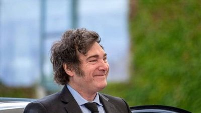 دعاوى جنائية ضد رئيس الأرجنتين لتسببه فى انهيار عملة بلاده