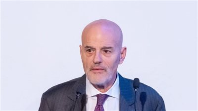 برنامج مكثف للحفر في المياه العميقة لزيادة الإنتاج بحقل ظهر