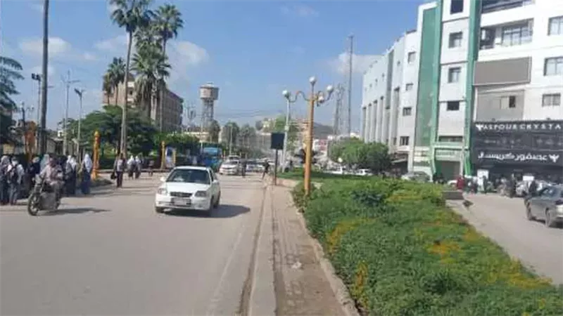 طقس دافئ على كفر