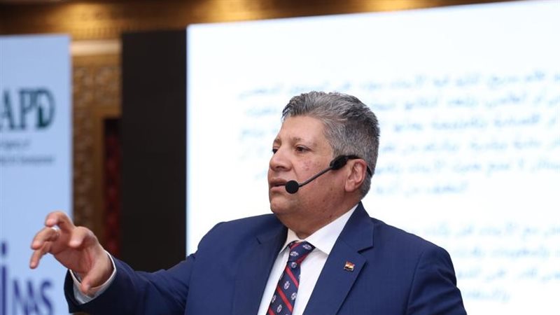 خالد قاسم، فيتو