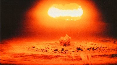 بدون رؤوس حربية، تفاصيل اختبار الولايات المتحدة لقنبلة نووية