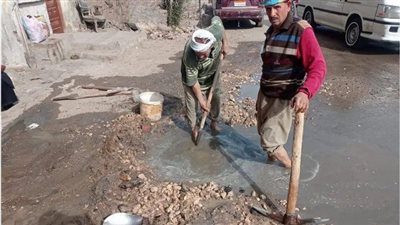 الانتهاء من إصلاح كسر ماسورة مياه في الزقازيق بالشرقية