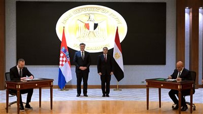 توقيع مذكرة تفاهم بين مينائي الإسكندرية ورييكا الكرواتي 