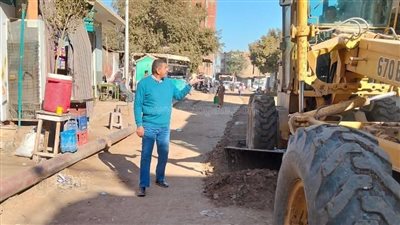 محافظ المنيا يوجه بالاستجابة الفورية لشكاوى المواطنين ووضع حلول عاجلة (صور)