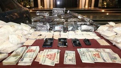 الداخلية تحبط تهريب شحنة مخدرات بقيمة 850 مليون جنيه 