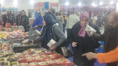 غرفة القاهرة ترصد إقبالًا كثيفًا من المواطنين على معرض أهلًا رمضان الرئيسي