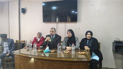 رئيس الإدارة المركزية يناقش ملفات الحماية الاجتماعية في زيارته لتضامن الدقهلية 