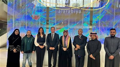 رئيس الأعلى للإعلام يجري جولة تفقدية بقناتي العربية والحدث (صور)