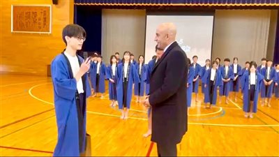 عبد اللطيف يزور مؤسسات تعليمية يابانية متخصصة في دعم ذوي الاحتياجات الخاصة