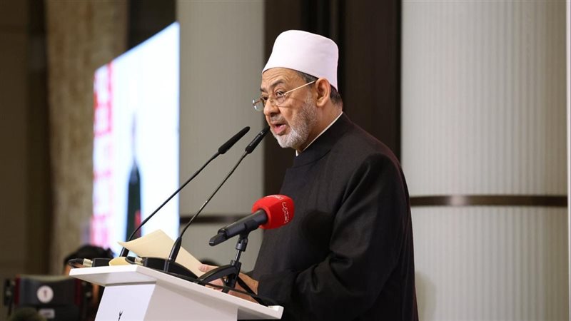 الدكتور أحمد الطيب