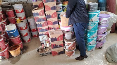 ضبط سلع غذائية منتهية الصلاحية في حملات تموينية مكبرة بكفر الشيخ