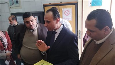 وكيل صحة الشرقية يتفقد وحدة طب الأسرة بجزيرة السعادة