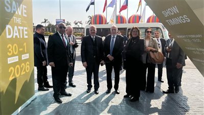 وفد من أعضاء النواب والشيوخ يتفقدون معرض إيجبس 